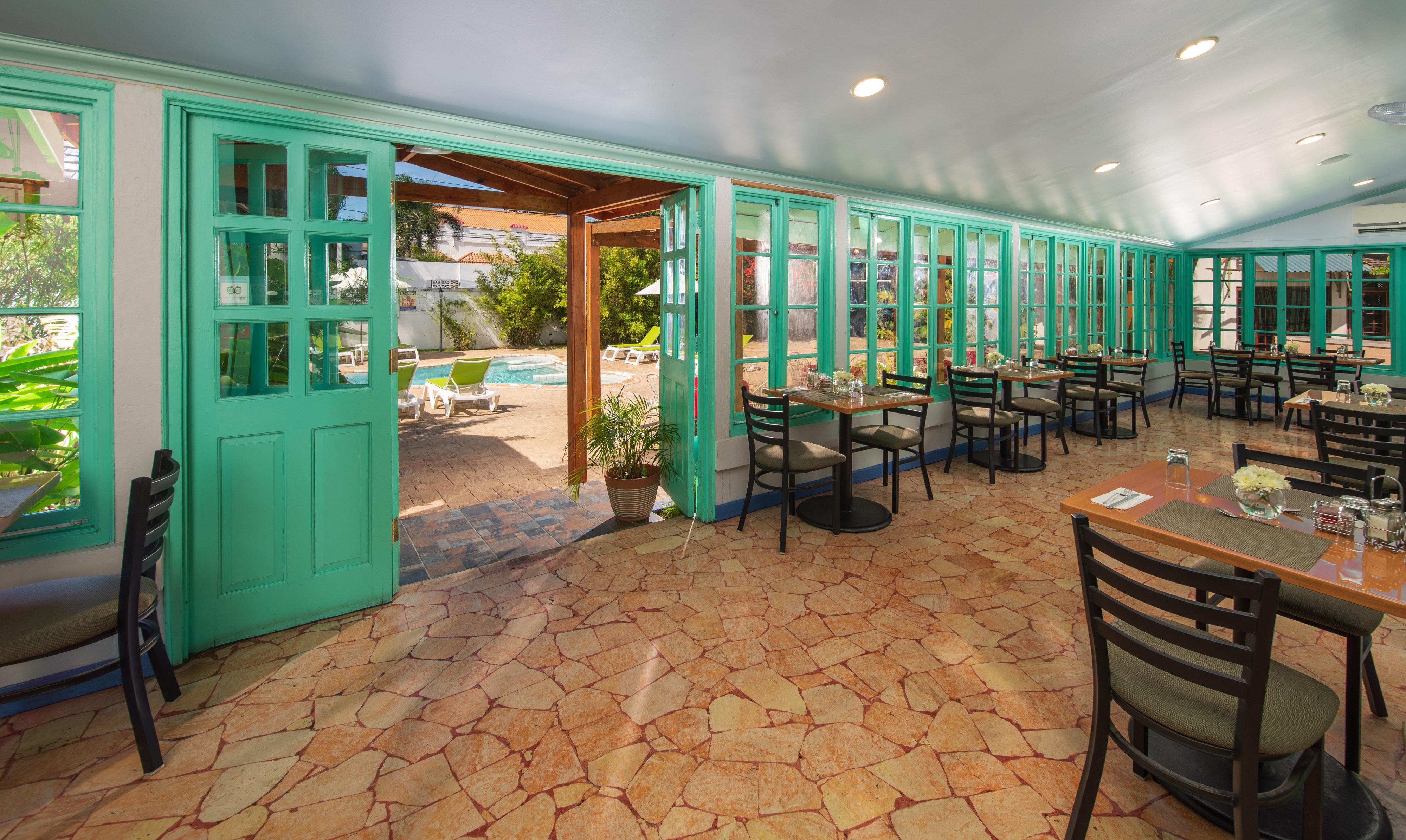 Toby'S Resort Montego Bay Eksteriør bilde