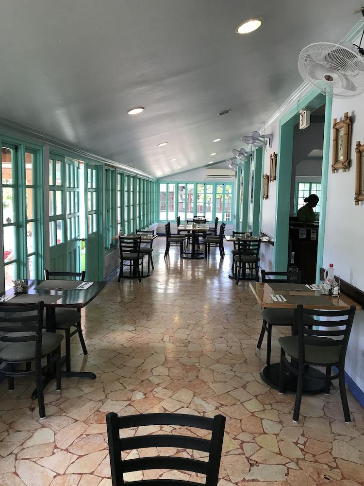 Toby'S Resort Montego Bay Eksteriør bilde