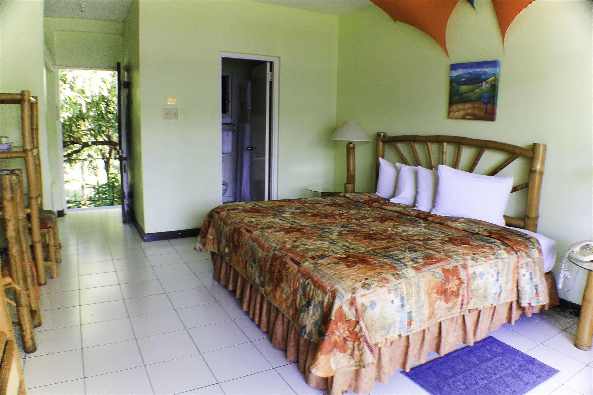 Toby'S Resort Montego Bay Eksteriør bilde